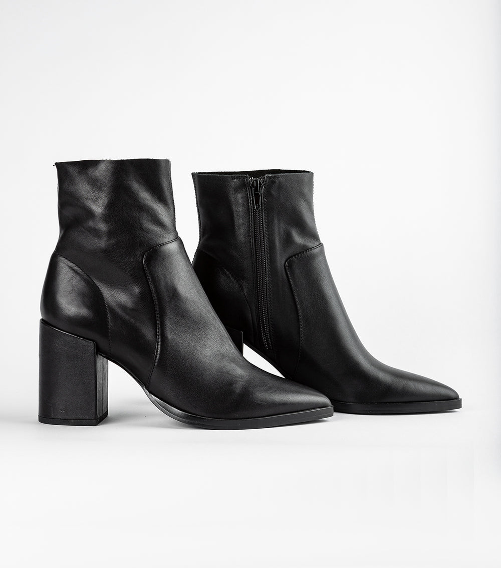 Tony Bianco Brazen Black Luxe - Black Luxe