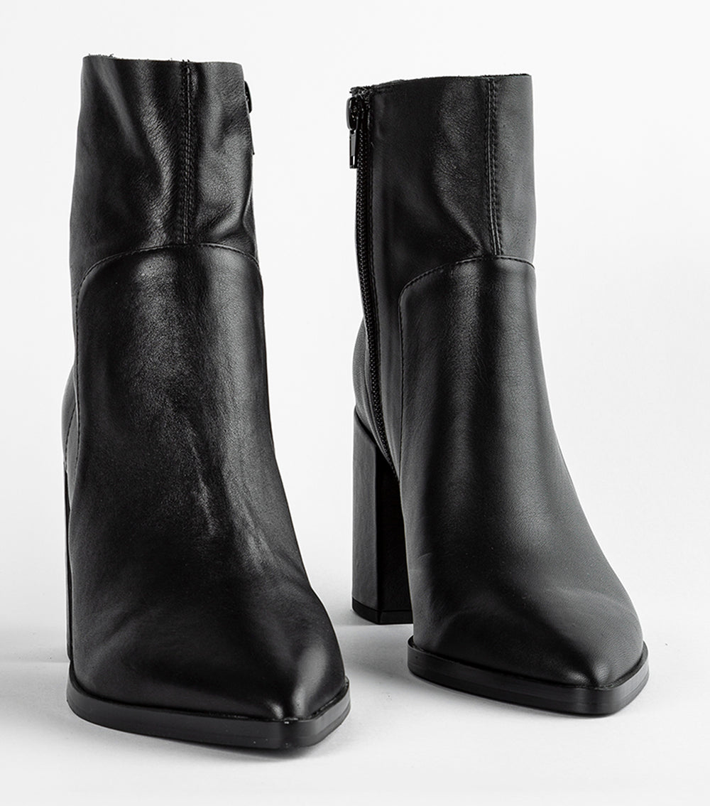 Tony Bianco Brazen Black Luxe - Black Luxe